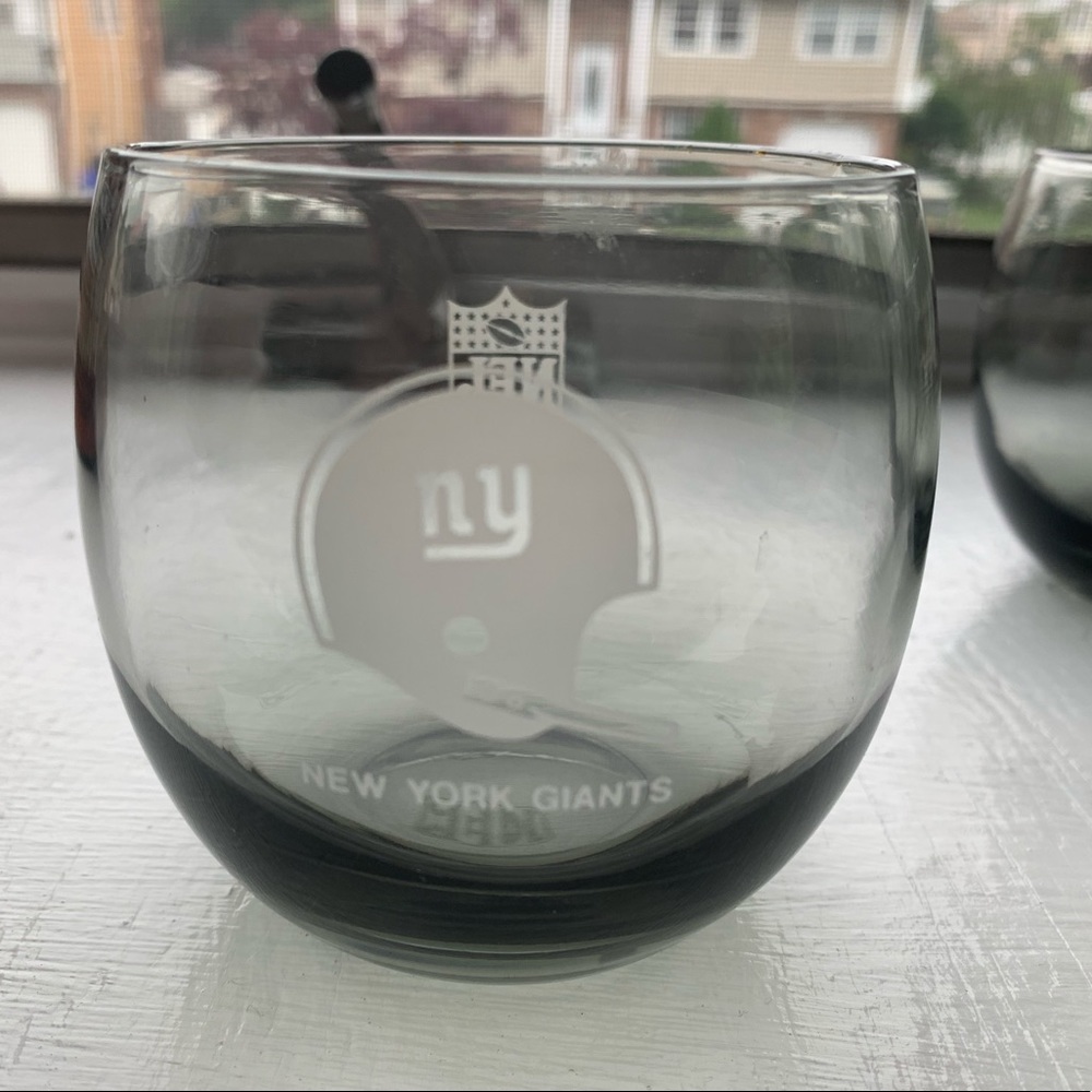Liquor glasses